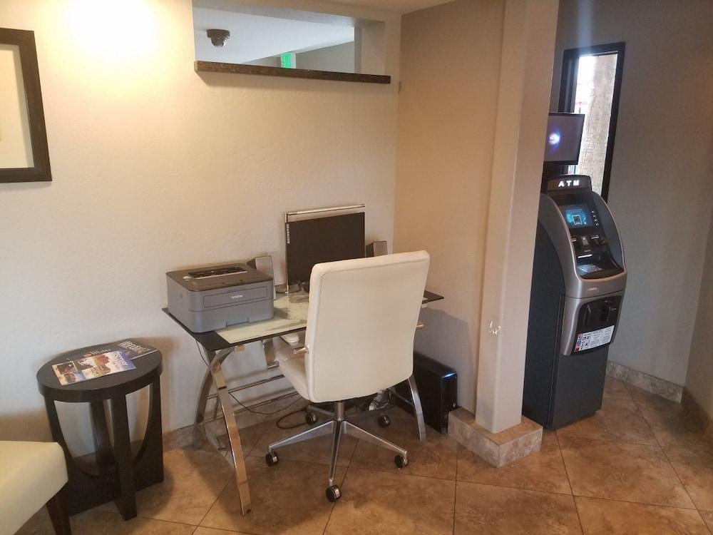 Infinity Inn & Suites Tempe Extérieur photo