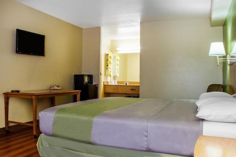 Infinity Inn & Suites Tempe Extérieur photo