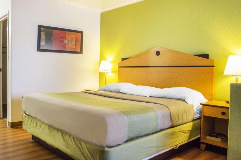 Infinity Inn & Suites Tempe Extérieur photo